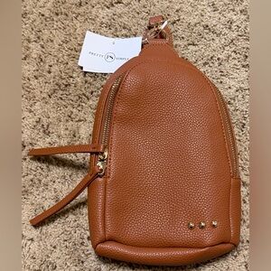 NWT Pretty Simple 3 Sisters Collection) Crossbody Bag Tan